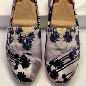 Women TOMS Classic Grey Black Palm Trees Tropical Canvas Flats Shoes Sz 7 SlipOn